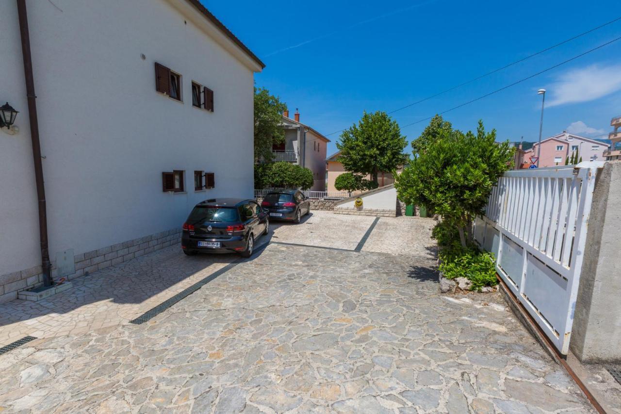 Amila Apartment Crikvenica Luaran gambar