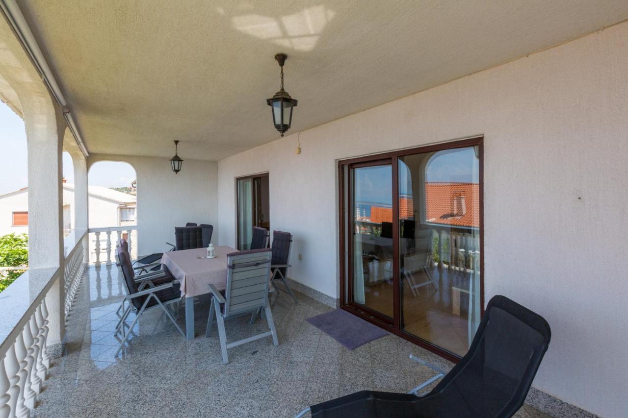Amila Apartment Crikvenica Luaran gambar